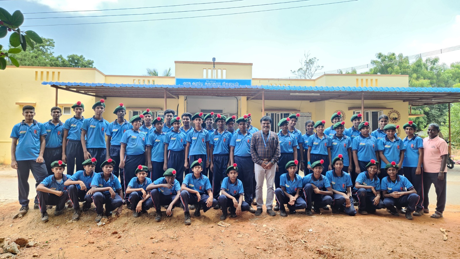 Sri-Ambal-Vidhiyalaya-School