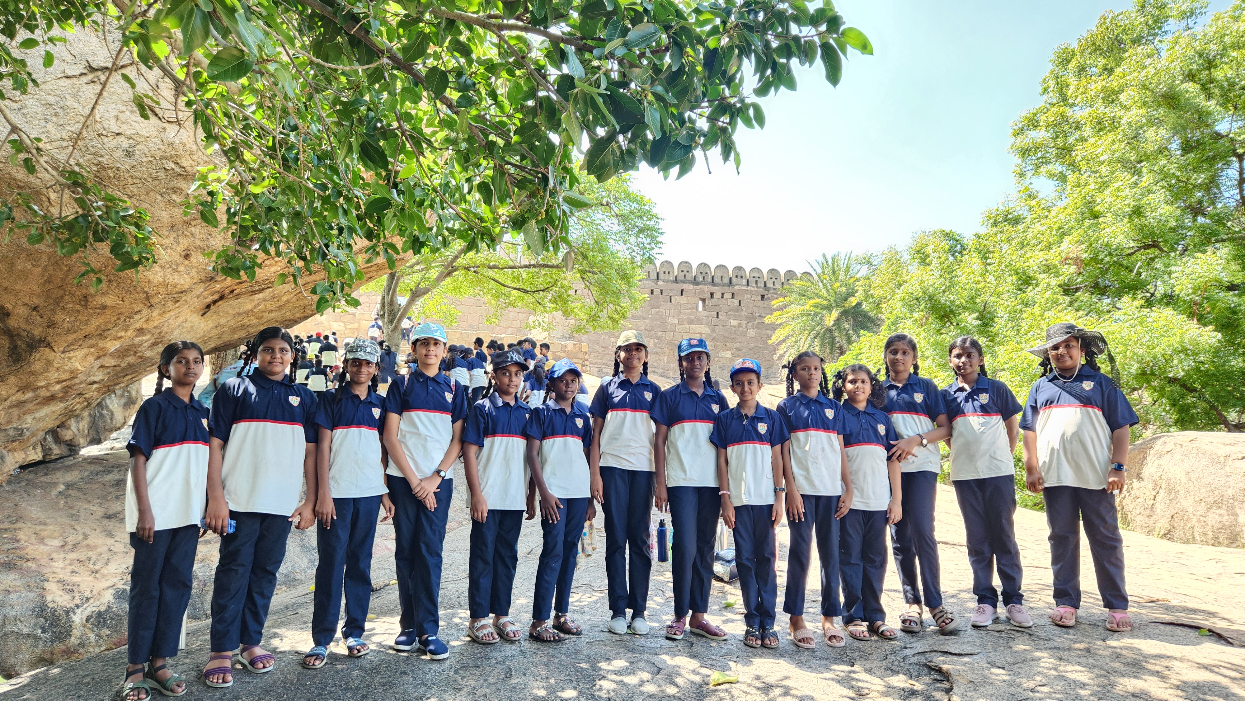 Sri-Ambal-Vidhiyalaya-School