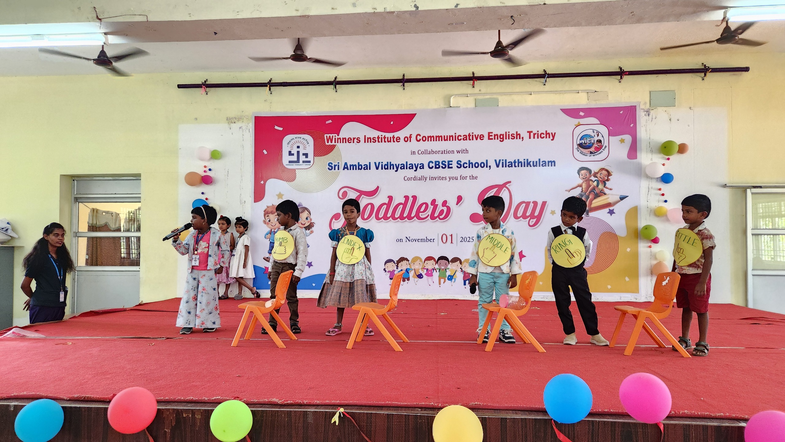 Sri-Ambal-Vidhyalaya-school-Toddlers-day-celebration