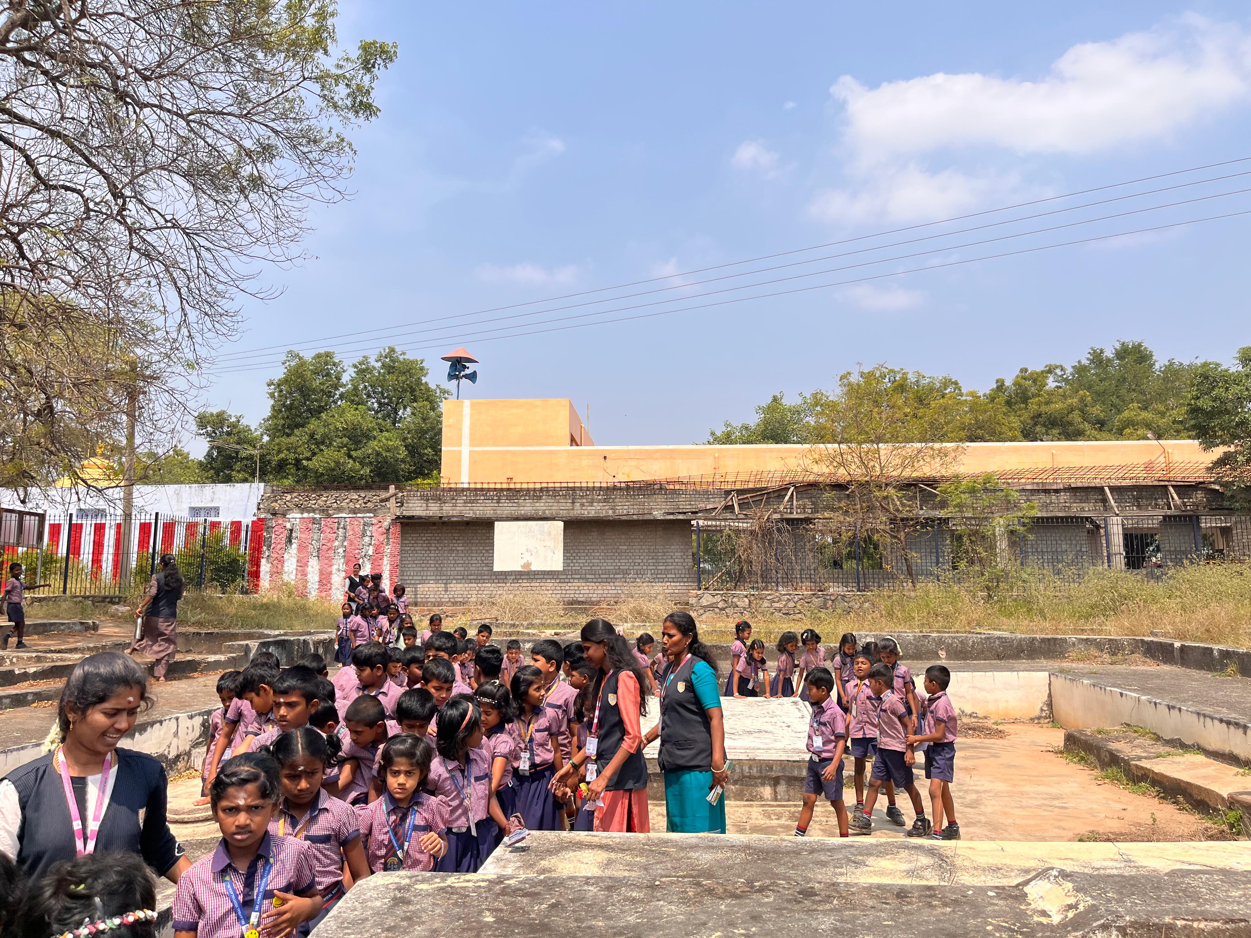 Sri-Ambal-Vidhiyalaya-School