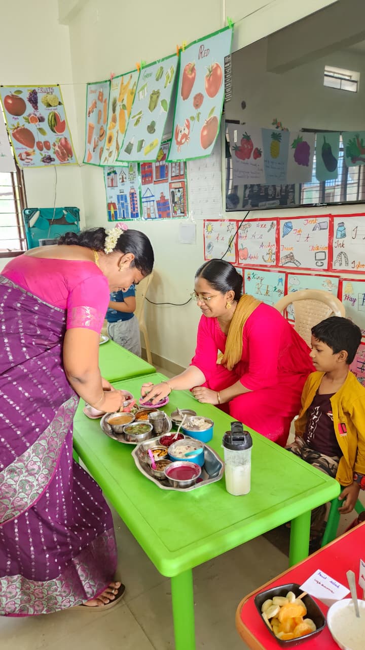 Sri-Ambal-Vidhyalaya-school-food-day-2025